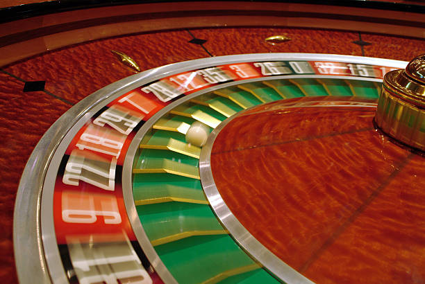 sydneypools app dashboard showing slot tournament schedule and live-dealer table options